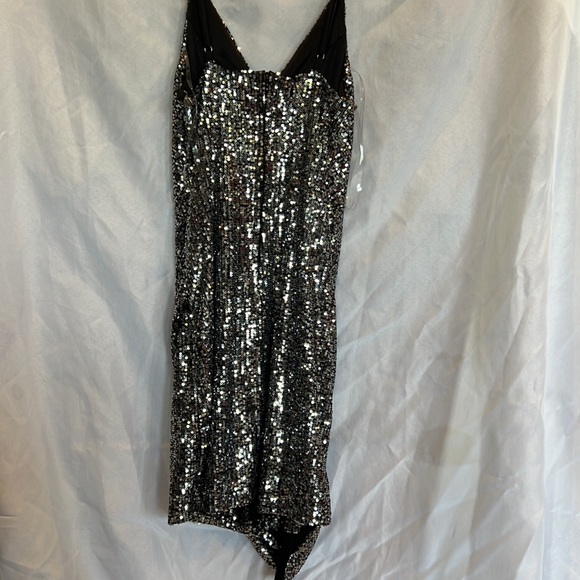 Black and silver sequins homecoming party semi formal dress size medium - Picture 3 of 7